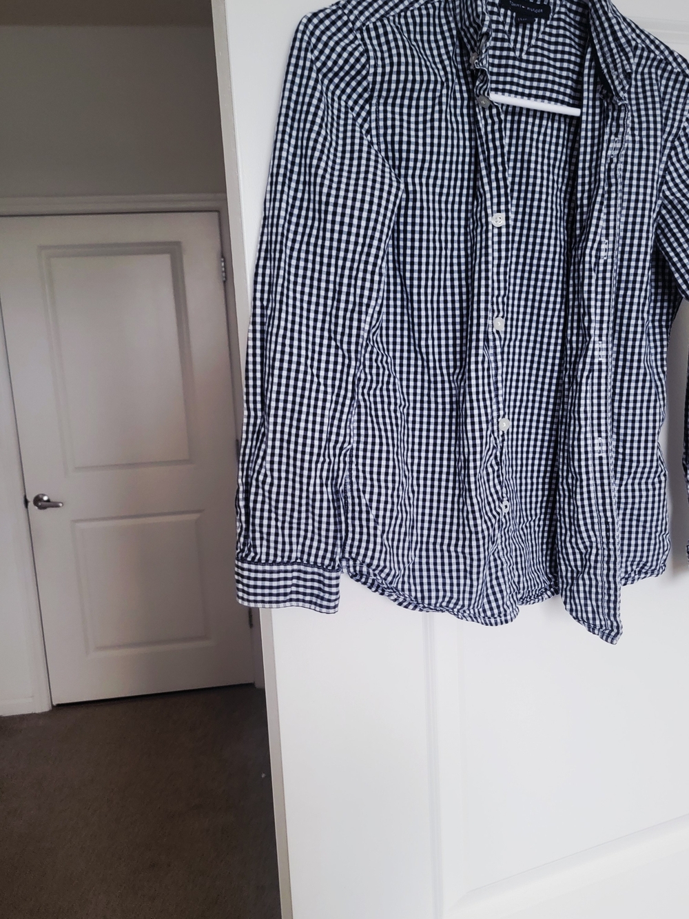 Tommy HILLFIGURE Men's Navy & White Gingham Button-Down Shirt